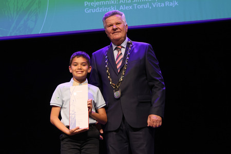 ZLATE PETICE 16 FOTO LJUBO VUKELIČ